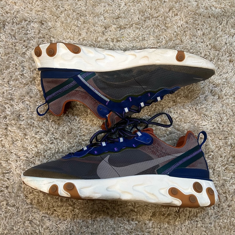 Nike React Element 87 Dusty Peach Size 11